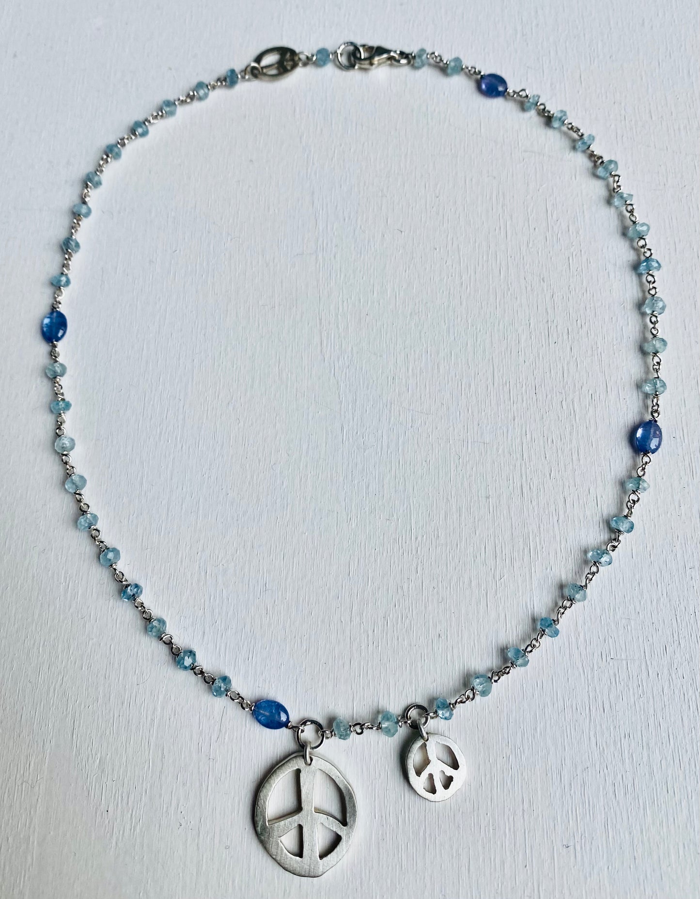 Girocollo argento acquamarina e tanzanite